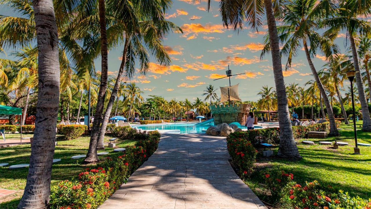 Las Veraneras Villas & Resort 아카후틀라 외부 사진