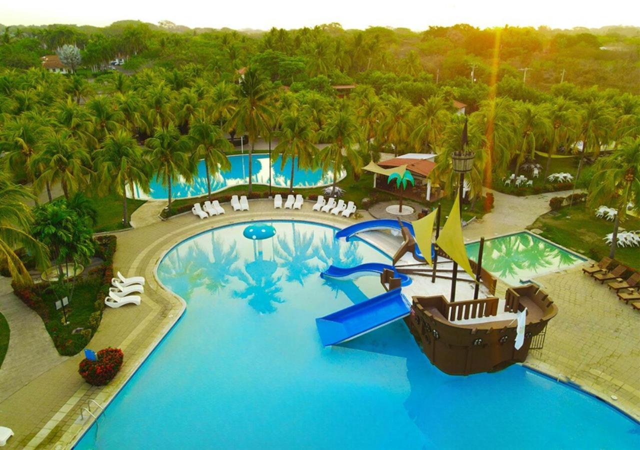 Las Veraneras Villas & Resort 아카후틀라 외부 사진