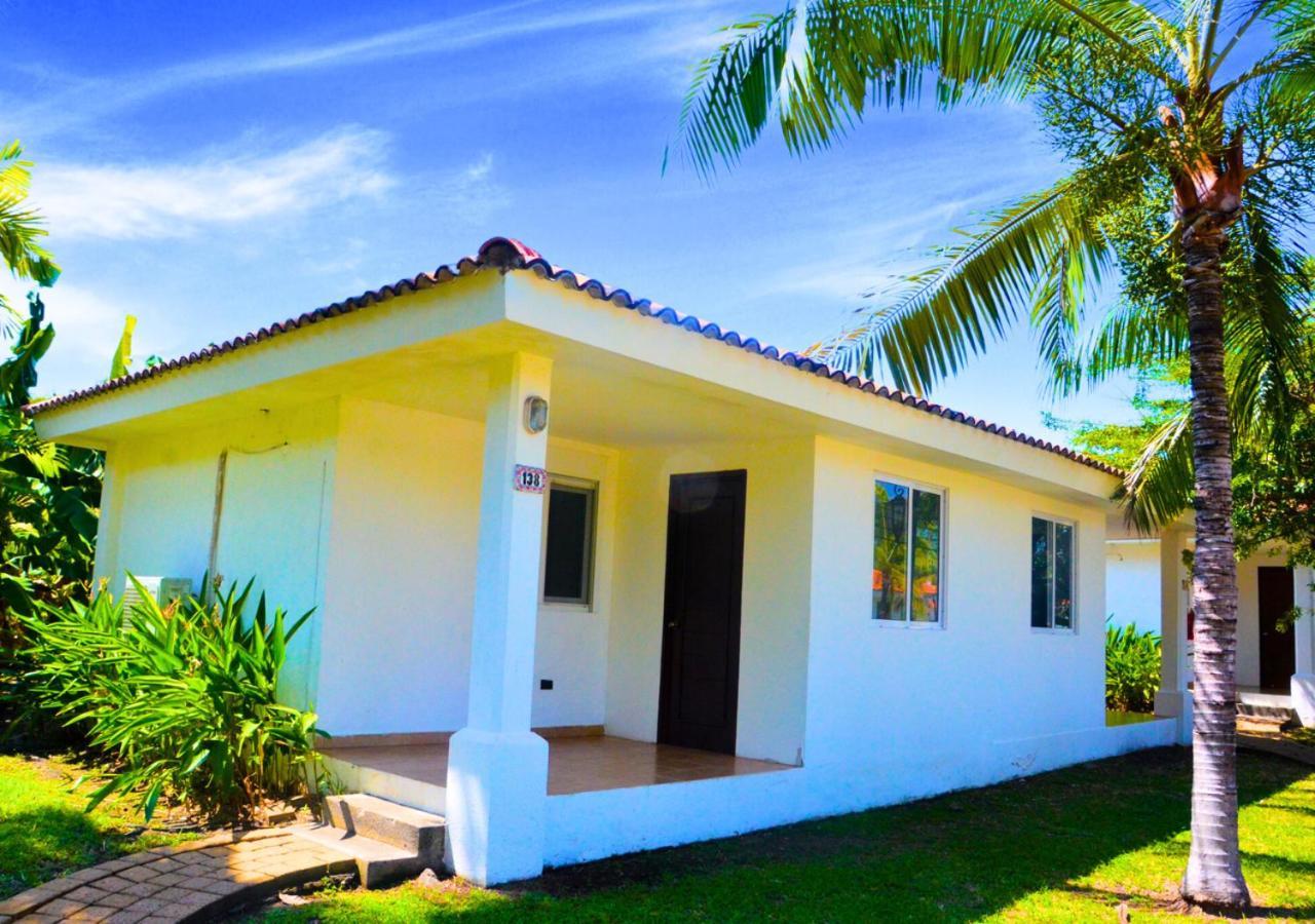 Las Veraneras Villas & Resort 아카후틀라 외부 사진